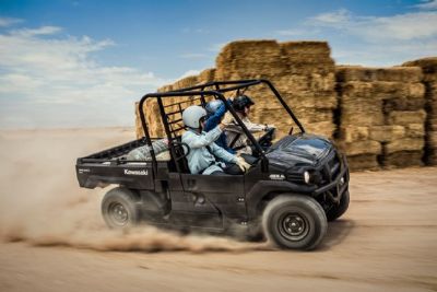 Pro Dx -Eps Diesel מחיר על הכביש כולל הגה כוח גג ודלתות בטיחות כולל רישוי וו גרירה לא כולל מע"מ החל מ 78.324 ש"ח תוספת לחצי קבינה חלון קדמי נפתח מגב מתז חלון אחורי נפתח 3418 ש"ח + מ