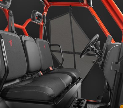 סגווי פוגלמן ירוק שחור 92.2 HP רשיון טרקטור משא מס צהוב כולל דלתות קשיחות וכננת ומע"מ